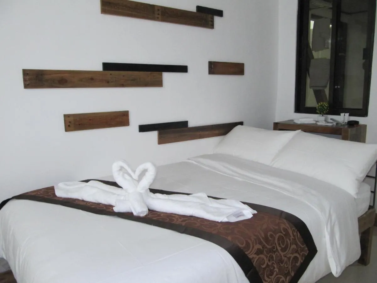 The Dennison Hotel Angeles 3*,  Philippines
